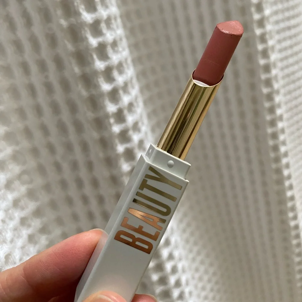 Beautycounter Statement Maker Satin Lipstick, Independent - Picture 3 of 4